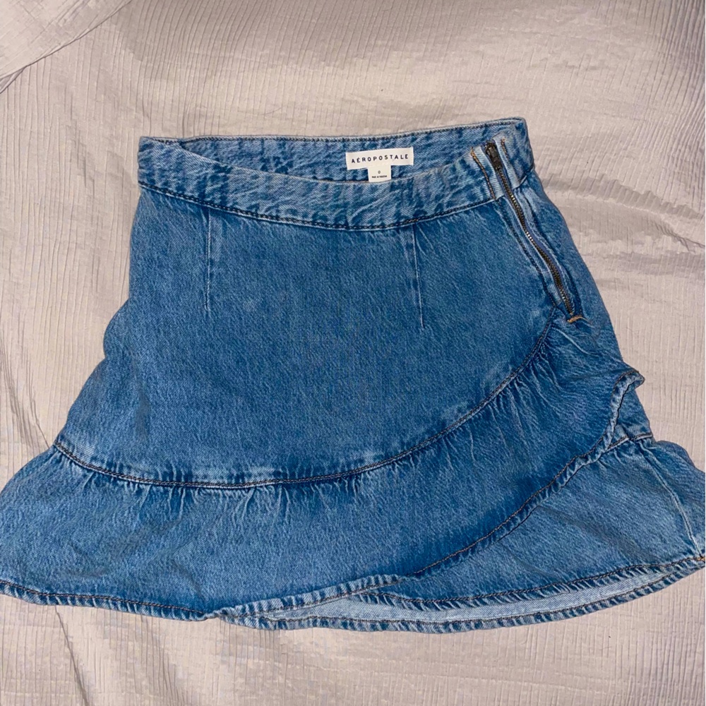 Aeropostale mini skirt